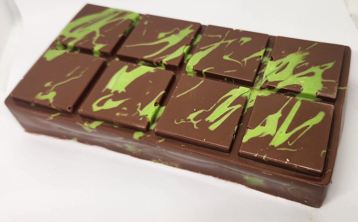 Pistachio Dubai Chocolate Block - 400g